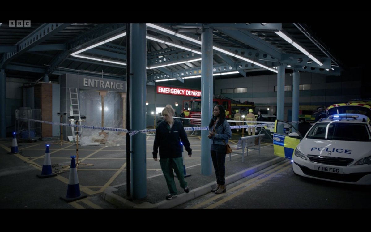 Reeltvscenery's tweet photo. What a "Smashing" episode of @BBCCasualty . Really enjoyed the challenges in creating this set - one to be proud of !!! Congratulations to #NaomiWakszlak on a stunning performance . https://t.co/Dn8YqczENf