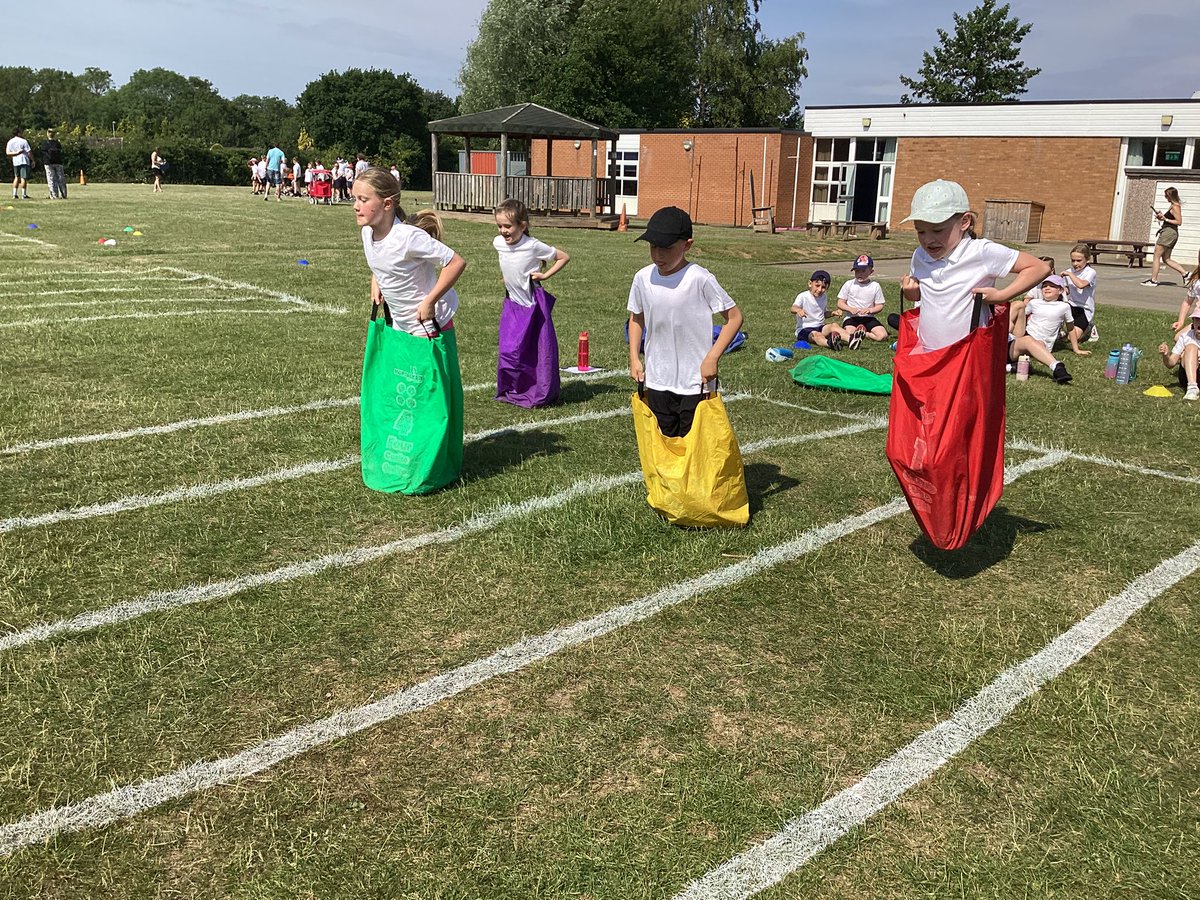 Lingfield Primary tweet media