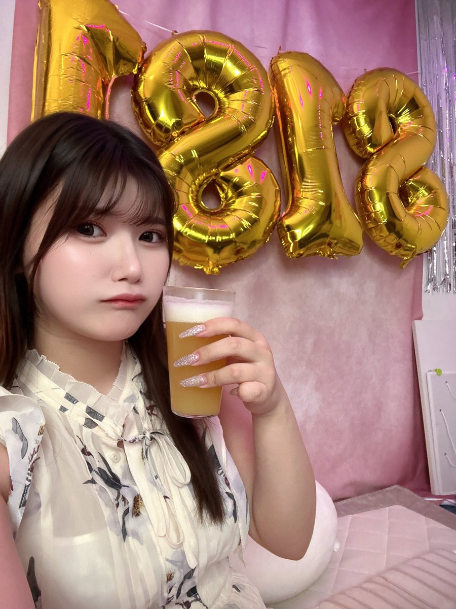 本日20:00-から最後の8181Liveです🥲💔

悲しすぎるけども最後の8181さんで素敵な時間をすごしましょ！？🍒ྀི