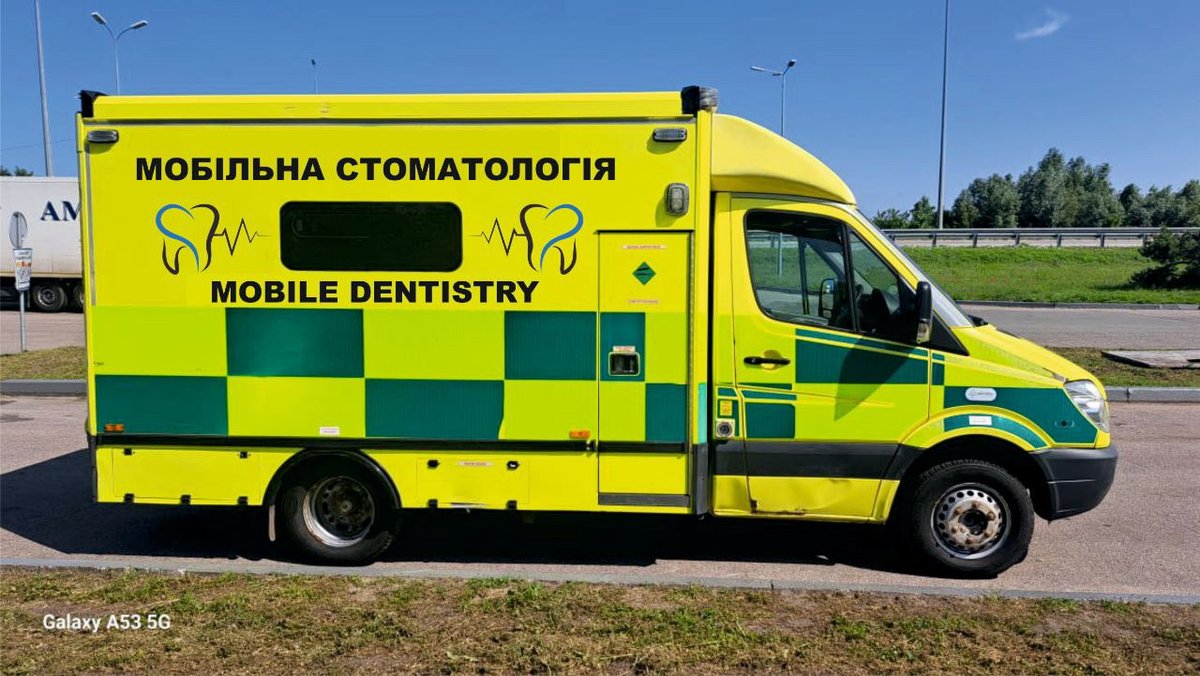 UKRRichard's tweet image. π Help Us Convert an Ambulance into a Mobile Dental Unit! π¦·
My friend Yuriy has been donated an ambulance and heβs turning it into something very cool.
Heβs transforming it into a mobile dental clinic to serve civilians and military personnel in eastern frontline regions,β¦