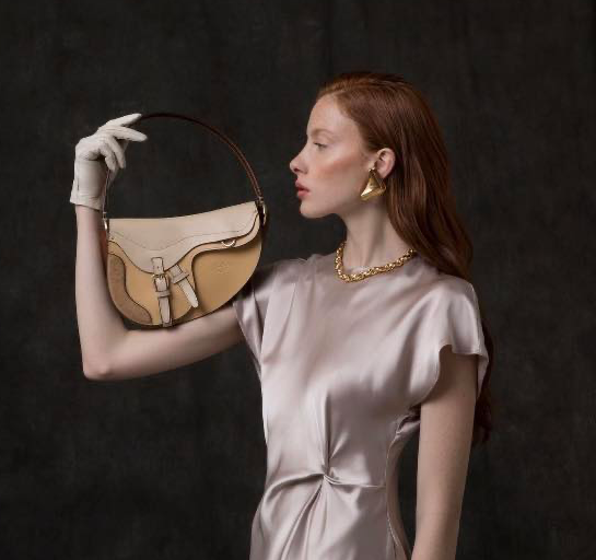 Attavanti (@attavanti_com) on Twitter photo Boldrini cool equine satchel bags Beautiful #handmade luxury #bags Stylish classic designer handbags handcrafted by Italian artisans #gifts attavanti.com/brands/boldrini free UK delivery #firsttmaster #MadeInItaly #SmallBizFridayUK #HorseRacing #ascot
<a href="/RoyalAscot/">Royal Ascot Fans</a> #royalascot2025 Boldrini cool equine satchel bags Beautiful #handmade luxury #bags Stylish classic designer handbags handcrafted by Italian artisans #gifts attavanti.com/brands/boldrini free UK delivery #firsttmaster #MadeInItaly #SmallBizFridayUK #HorseRacing #ascot
<a href="/RoyalAscot/">Royal Ascot Fans</a> #royalascot2025