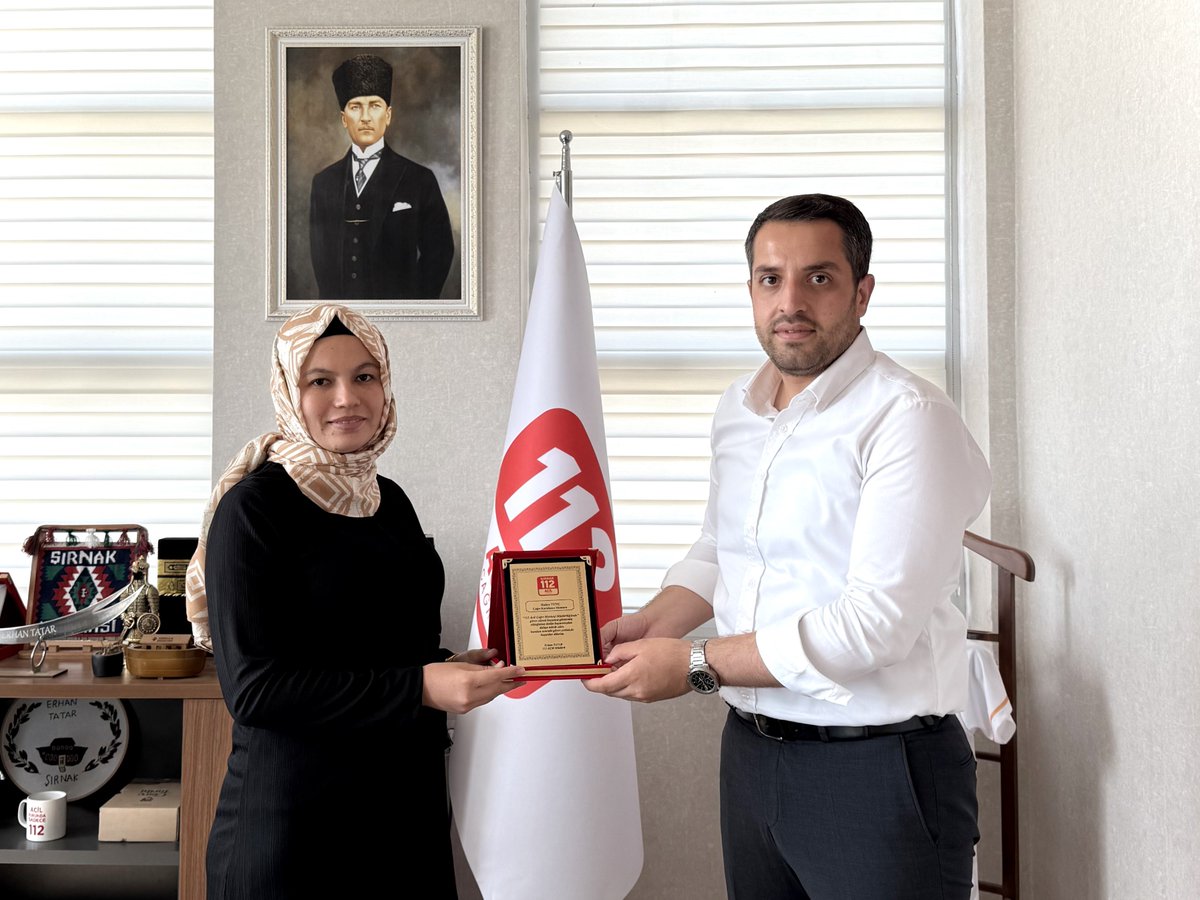 Şırnak 112 Acil Çağrı Merkezi (@sirnak112acm) on Twitter photo Kurumumuzda görev yapmakta iken tayinleri çıkan çalışma arkadaşlarımız Nurcan BÜYÜKTATLI ve Hatice TUNÇ’a, Müdürümüz Sayın Erhan Tatar tarafından plaket takdim edildi.
Kurumumuza verdikleri emeklerden dolayı teşekkür eder, yeni görev yerlerinde başarılar dileriz.
<a href="/BirolEkici73/">Birol Ekici</a> Kurumumuzda görev yapmakta iken tayinleri çıkan çalışma arkadaşlarımız Nurcan BÜYÜKTATLI ve Hatice TUNÇ’a, Müdürümüz Sayın Erhan Tatar tarafından plaket takdim edildi.
Kurumumuza verdikleri emeklerden dolayı teşekkür eder, yeni görev yerlerinde başarılar dileriz.
<a href="/BirolEkici73/">Birol Ekici</a>