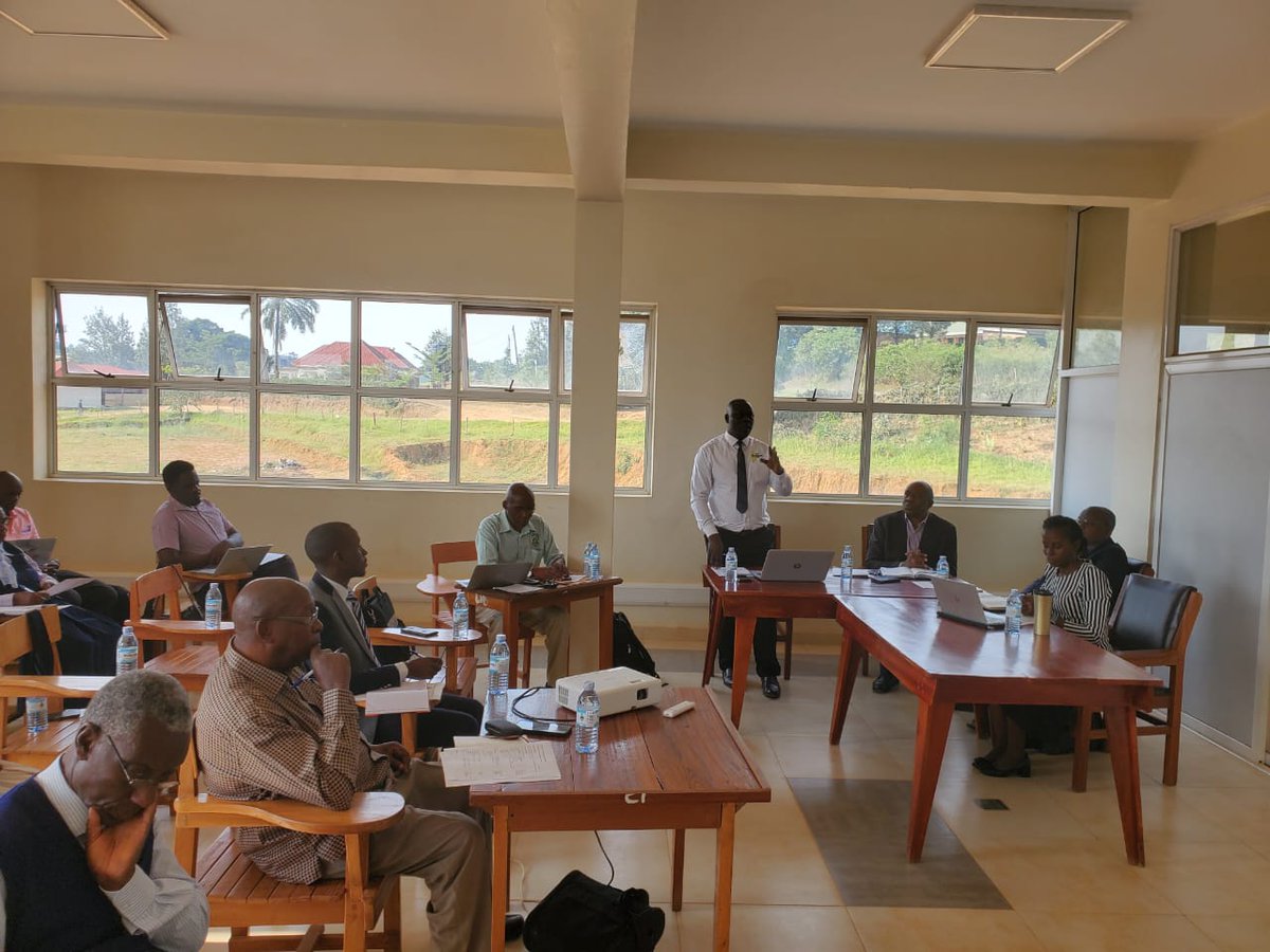 USJM_Official's tweet image. #Happening_Now: The workplan preparation and budgeting training. This is to help participants gain more experience in preparing departmental, faculty, or unit workplans and budgeting for the FY 2025/2026. The practical session is led by Robinah F. Nakakeeto.