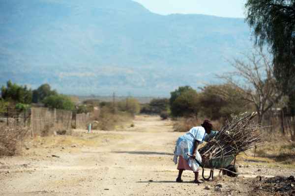 MusandiwaP412's tweet image. Valterra, meet your past—it’s coming for you. #StandWithMapela #AmezonBigsmilesale @Floyd #BetwayBucksChallenge #Amacha #SweetGuluvaXGilletteFusion5 #StorkWinterWarmth