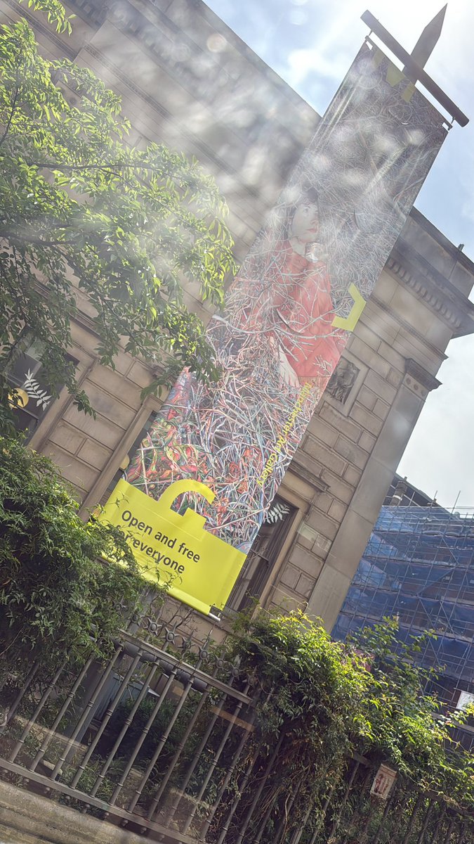 in manchester squad, skull mask man and mohawk man were holding hands down here, it’s canon, i don’t make the rules. they’re just on leave guys don’t worry they’re okay, they’re going on a date