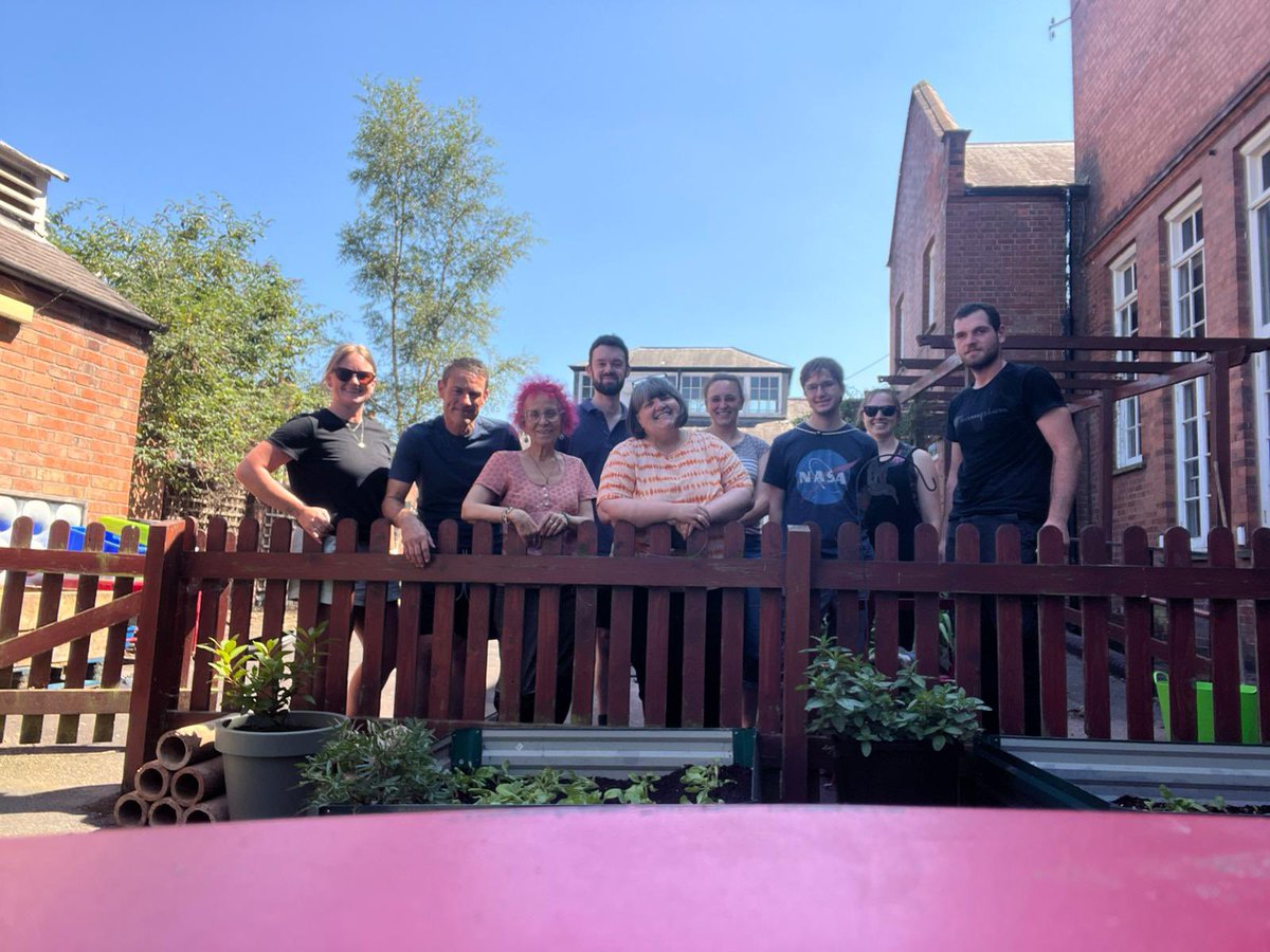 Alice Hawkins Community Projects (@alicehawkinscp) on Twitter photo A huge thank you to Galson Sciences Ltd for using their staff volunteer day to help us with painting & gardening at the #Foodbank 🙏🏼👏 <a href="/nbrly/">neighbourly.com</a>
If your company would like to do some corporate volunteering with us, get in touch directly or apply via neighbourly.com/corporate-volu…! A huge thank you to Galson Sciences Ltd for using their staff volunteer day to help us with painting & gardening at the #Foodbank 🙏🏼👏 <a href="/nbrly/">neighbourly.com</a>
If your company would like to do some corporate volunteering with us, get in touch directly or apply via neighbourly.com/corporate-volu…!
