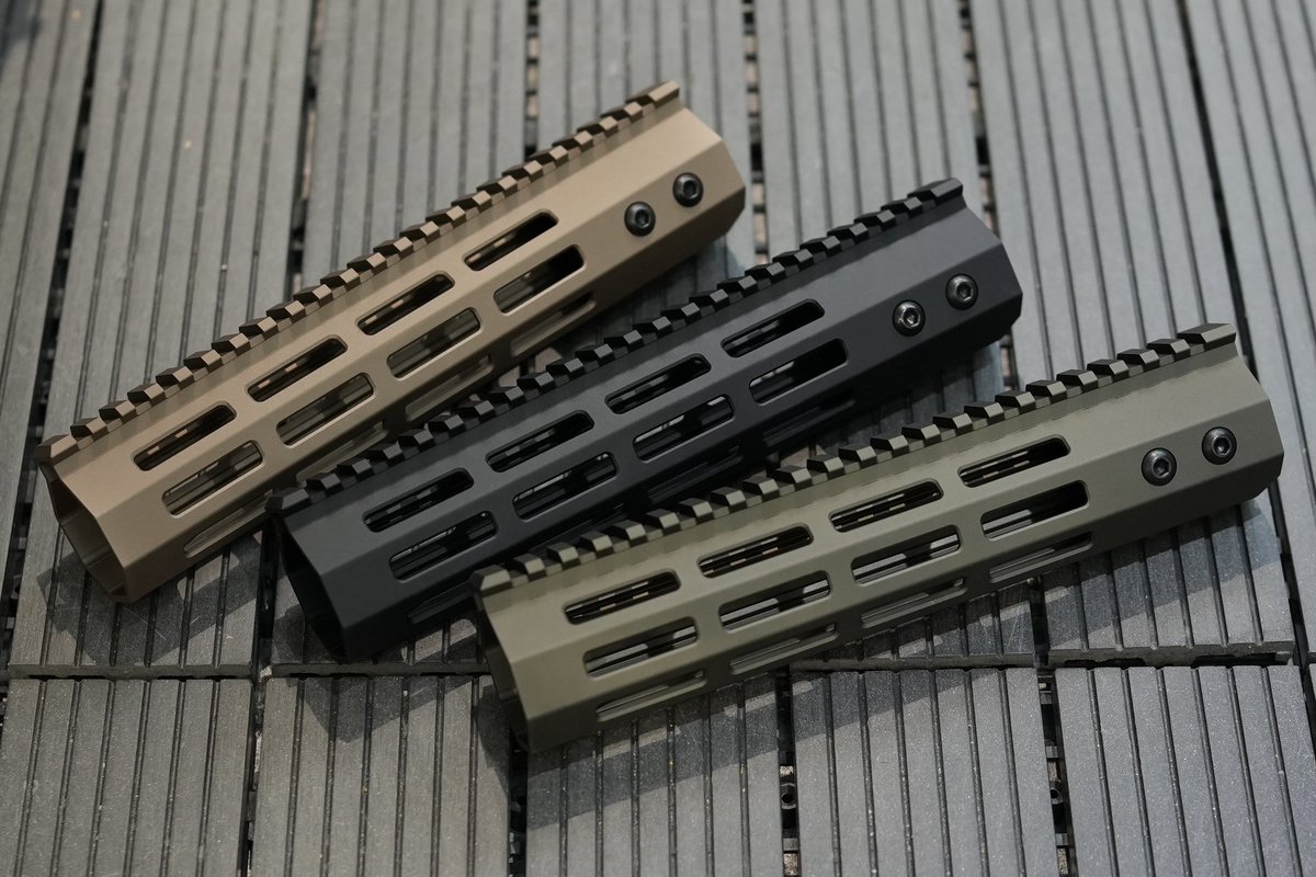 jkarmy_int's tweet image. Airsoft Artisan ✨
SQUID 9” M-LOK Handguard 
For AR / M4 AEG / GBB / PTW series 

#artisan #squid #handguard
