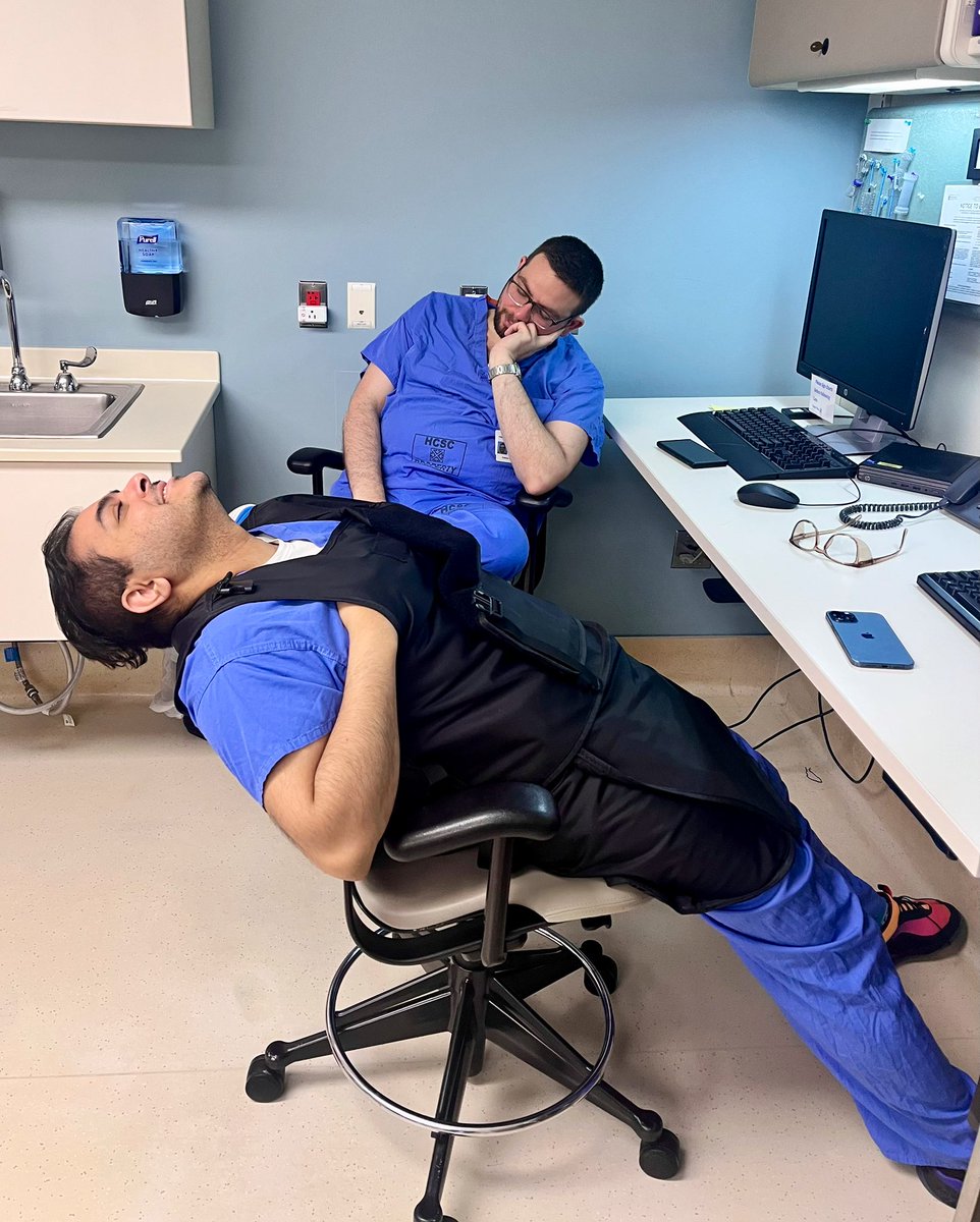 Rasiq Zackria (@rasiqzackria) on Twitter photo Happy last day of advanced endoscopy fellowship to my co-fellow <a href="/GeisingerGi/">Geisinger GI</a>
What a year it has been!
As Dr. Confer says - “WHAT A GIFT” Happy last day of advanced endoscopy fellowship to my co-fellow <a href="/GeisingerGi/">Geisinger GI</a>
What a year it has been!
As Dr. Confer says - “WHAT A GIFT”