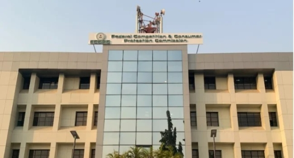 abati1990's tweet photo. FCCPC Seals Visa Application Centre In Abuja For Alleged Extortion, Summons Company https://t.co/xggwG5hHSH
Olamide | #GuaranteeByPohsidon | #inDriveSafety | #EnjoymentOverload https://t.co/L6BWo1sPUJ