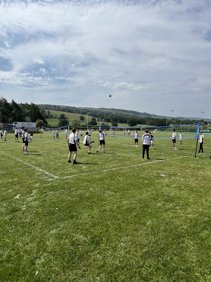 Volleyball in Y9 boys PE, what better way to enjoy the sun ☀️ 🏐 Thank you <a href="/IGSPTA/">IGS PTA</a> for support investing in this equipment last summer.