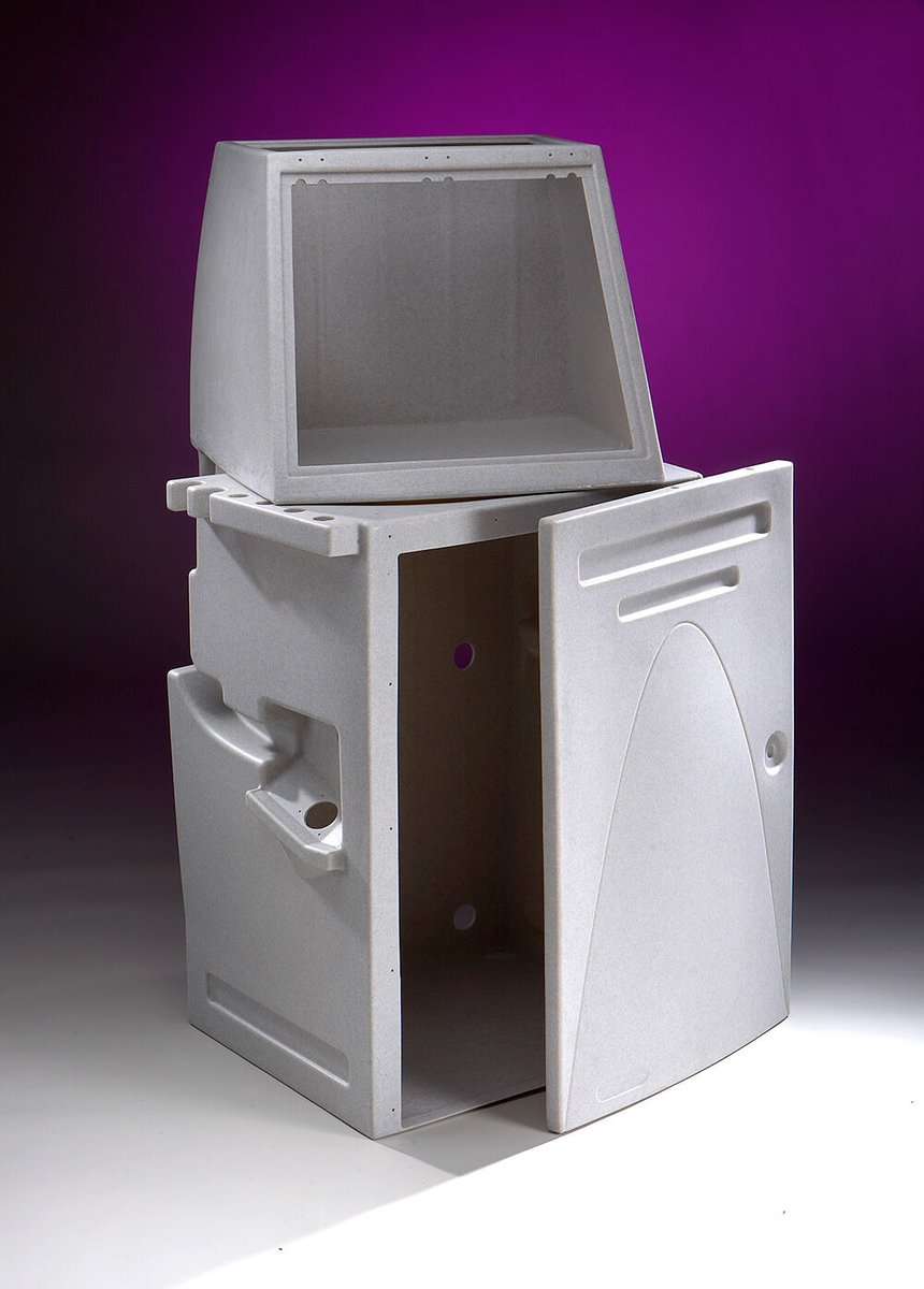 GregstromCorp's tweet image. Rotational molding and injection molding can both produce enclosures. 🗳️Rotomolding uses lower-cost tooling and can create shapes and features that other plastics processes can't match. ⚙️bit.ly/4jLg1pm #rotationalmolding #injectionmolding #enclosures #plastics