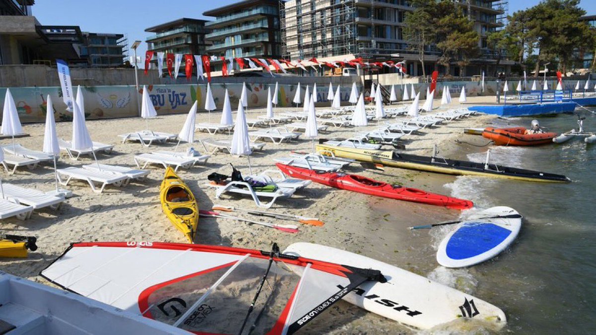 Turizm Bakanlığı, son yerel seçimde AKP’den CHP’ye geçen Tuzla Belediyesi’nin halk plajını alıp özel bir şirkete kiraladı.
