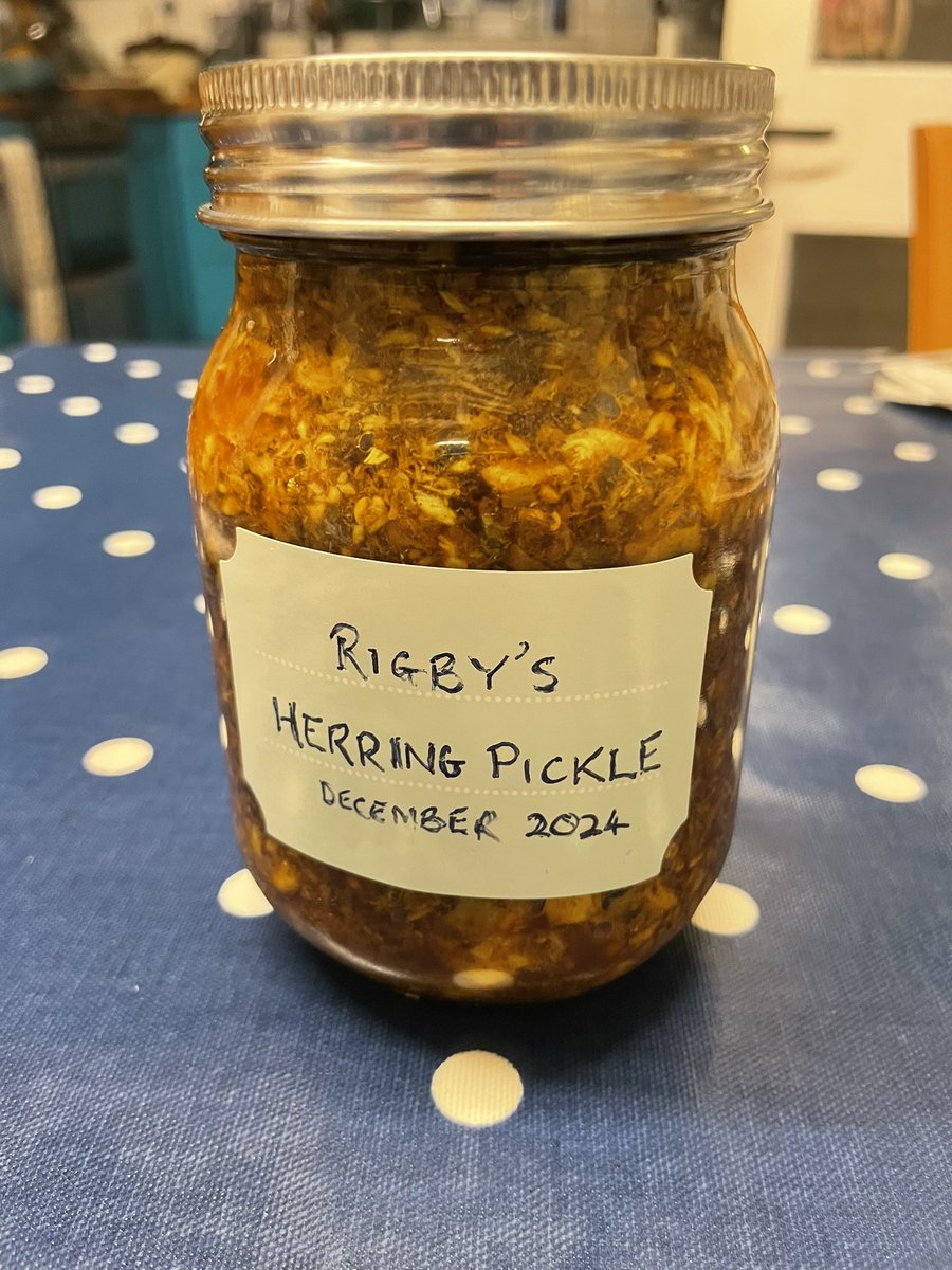 Only 4 to go until St John’s Day, when the Dutch fleet would gather for the start of the herring season off the Shetlands. A little invention is always needed to see you through the dark months.