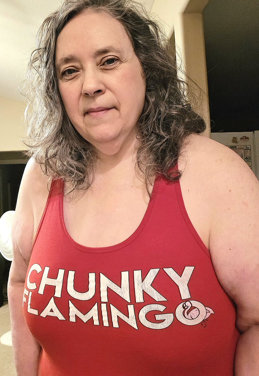 Good Friday morning, everyone.

Hope your day will be a good one.  The weekend is almost here. I'm ready for it.
🥰❤️😘