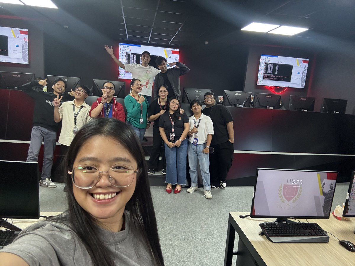 Students and profs from LPU Manila just got their first look into blockchain and Web3 at Build Buddies. Future builders are in the making—excited to see where they go next!