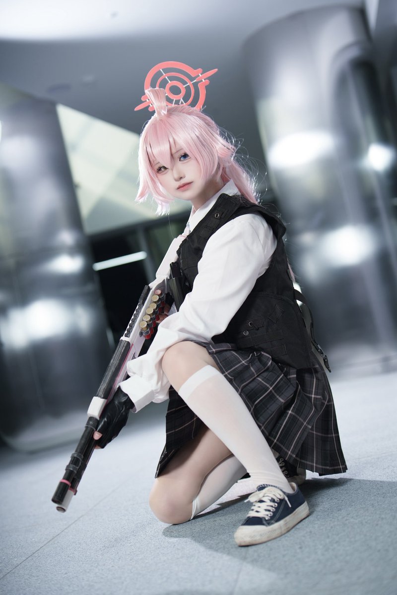 “  みんなのことは私が守る  “

#ブルアカ #BlueArchive