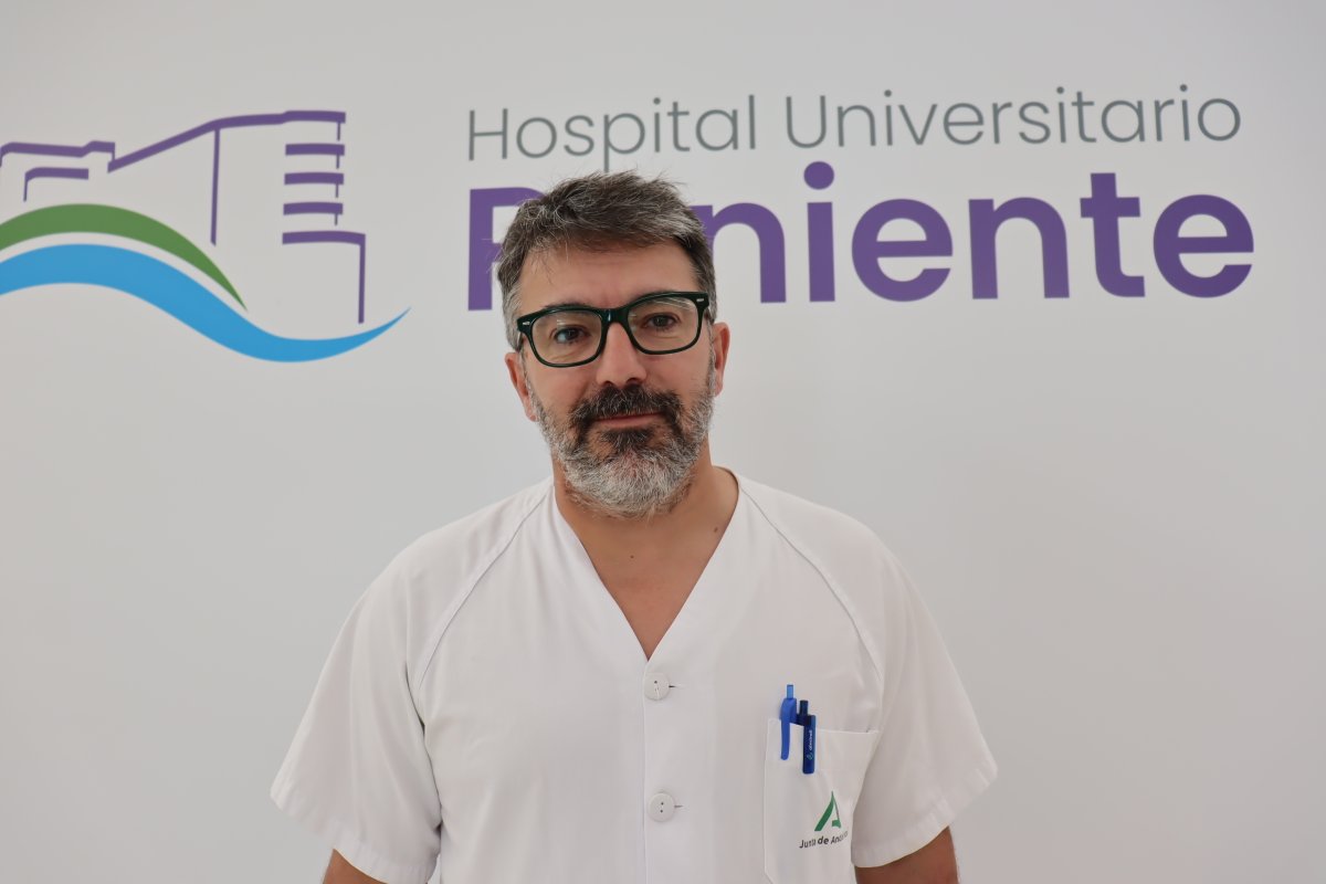Hospital Universitario Poniente (@huniv_poniente) on Twitter photo Carlos Hernández, dermatólogo del #HUnivPoniente nos recuerda en 'SER Saludables' la necesidad de proteger nuestra piel de la radiación solar
Escucha la entrevista en nuestra web 👇
hospitaldeponiente.es/noticias.php?p…
#SomosPoniente
<a href="/saludand/">Consejería de Salud y Consumo</a> <a href="/AlmeriaJunta/">AlmeríaJunta</a> <a href="/peacro/">PEDRO ACOSTA</a> <a href="/CheloArtero/">Chelo Artero</a> <a href="/Salvamaroto/">Salva Maroto</a> Carlos Hernández, dermatólogo del #HUnivPoniente nos recuerda en 'SER Saludables' la necesidad de proteger nuestra piel de la radiación solar
Escucha la entrevista en nuestra web 👇
hospitaldeponiente.es/noticias.php?p…
#SomosPoniente
<a href="/saludand/">Consejería de Salud y Consumo</a> <a href="/AlmeriaJunta/">AlmeríaJunta</a> <a href="/peacro/">PEDRO ACOSTA</a> <a href="/CheloArtero/">Chelo Artero</a> <a href="/Salvamaroto/">Salva Maroto</a>