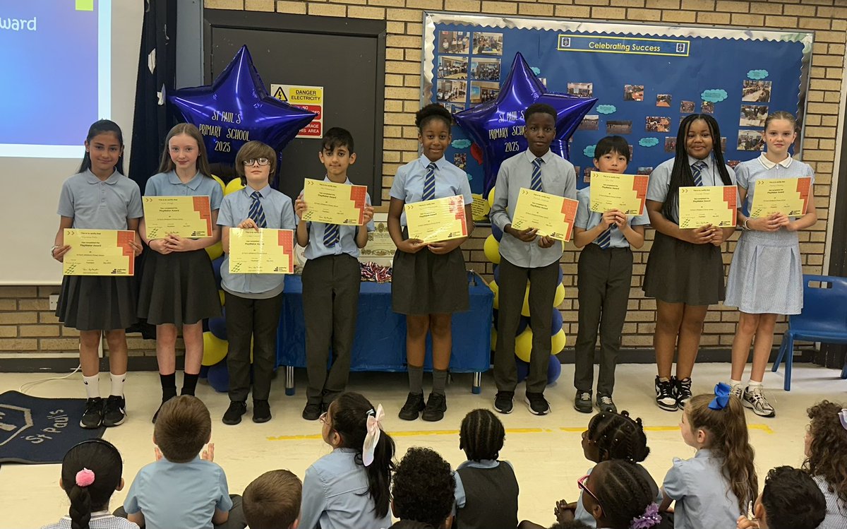 Congratulations to our JRSOs and Play Makers on their awards. You have worked so hard and we can’t wait to see you in action next year 🙂⚽️🚦