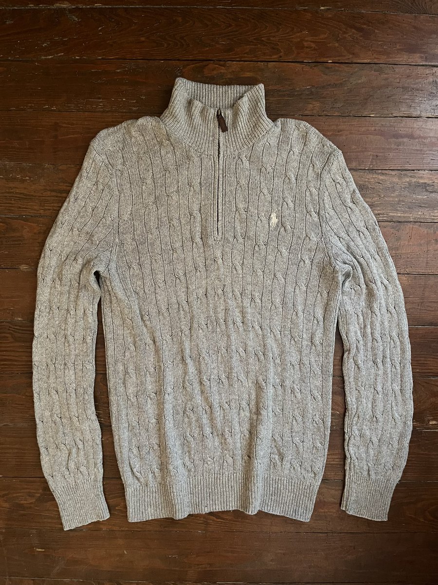 cht_lucaaas's tweet photo. bjr c’est le marché annuel : 
balenciaga size S fit M 450e
Chrome hearts 325e
RL size S 135e
Stussy piqué size S fit M/L 50e https://t.co/QBAQxlpt9X