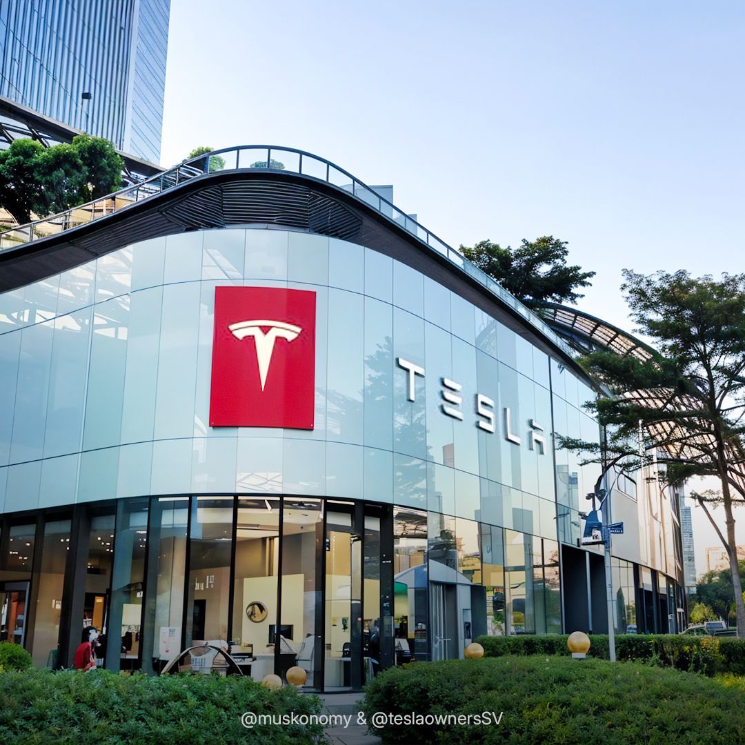 🚨 BREAKING: Tesla signs a $557 million deal to build its first grid scale Megapack energy storage station in Shanghai.

Powered by Tesla’s new Megafactory in China, this project marks a major step forward in clean energy and strengthens Tesla’s energy presence in Asia.