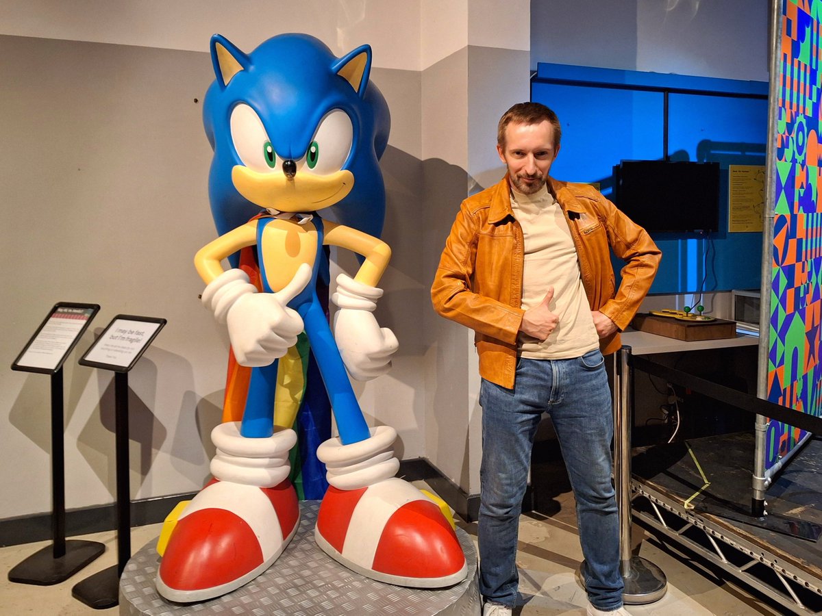 AdamWittekTV's tweet image. ... a terrific #BAFTAAwards winning panel on the Game Dev powerhouse that is #Yorkshire, incl Helen Bower of @PitStopTweets, Ash Habib of @SteelCityInt, Will Todd of @CoalSupper &amp;amp; Jim Woods of @SumoDigitalLtd 🦾

#BAFTA #BAFTAGames #BAFTAAward #BAFTAGamesAwards #BAFTAMember [2/2]