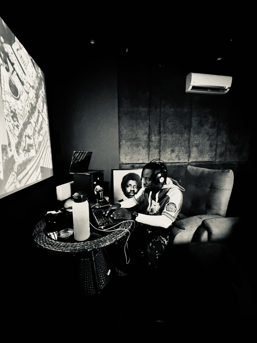 Locked in 🔒 #2000&amp;WOZZY