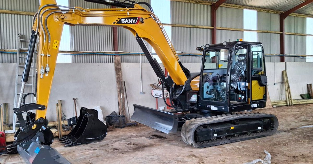 Another SANY on the move! 🚜
Congratulations to our customer in Dungannon on the purchase of a brand new SANY SY80. Wishing you power, performance, and productivity ahead! 💪 

📞 Contact us for more details!
 Brian McCartan +44 79 0164 1627
 Brian Frizzel +44 77 1141 2777