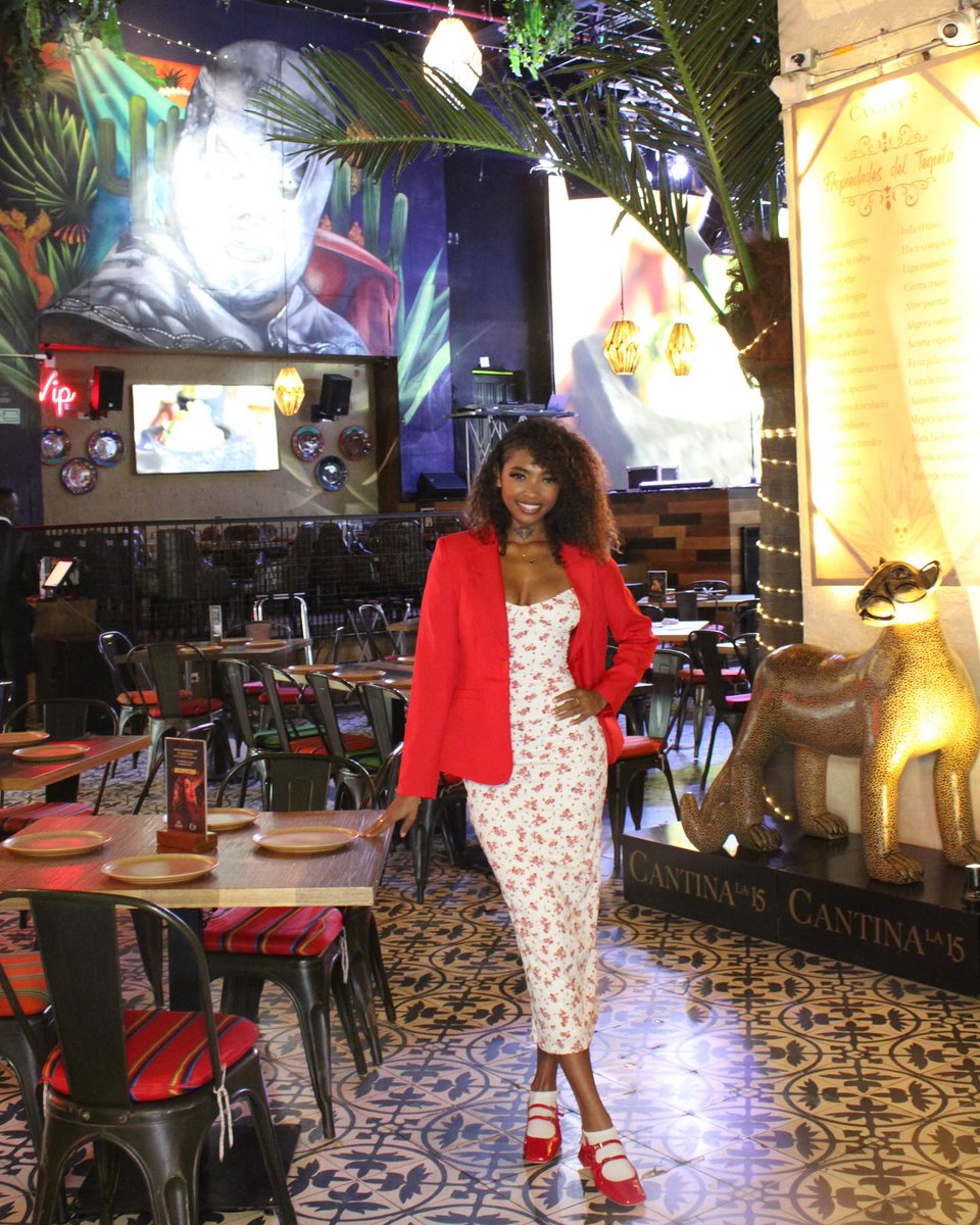 How do i look in this dress? ☺️

getallmylinks.com/xnatalye