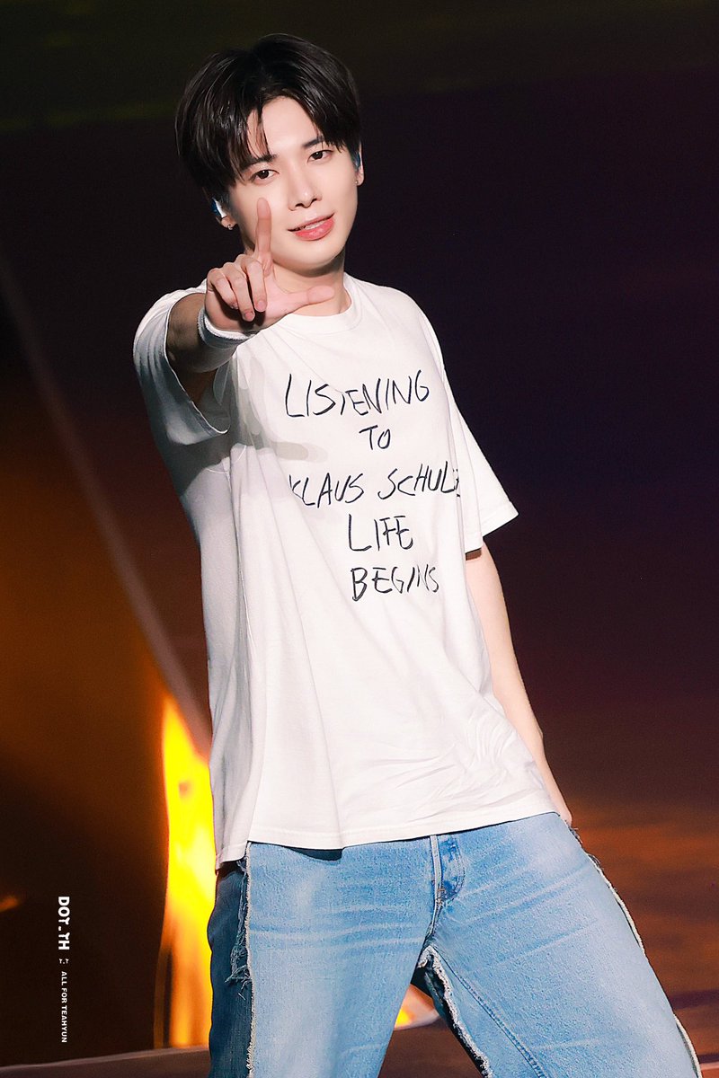 dotdot_th's tweet image. 250511
#TAEHYUN #ํํ #ใใใงใณ
#TXT_TAEHYUN #TXT_ํํ
#TXT #ํฌ๋ฐํฌ #ํฌ๋ชจ๋ก์ฐ๋ฐ์ดํฌ๊ฒ๋
#TOMORROW_X_TOGETHER