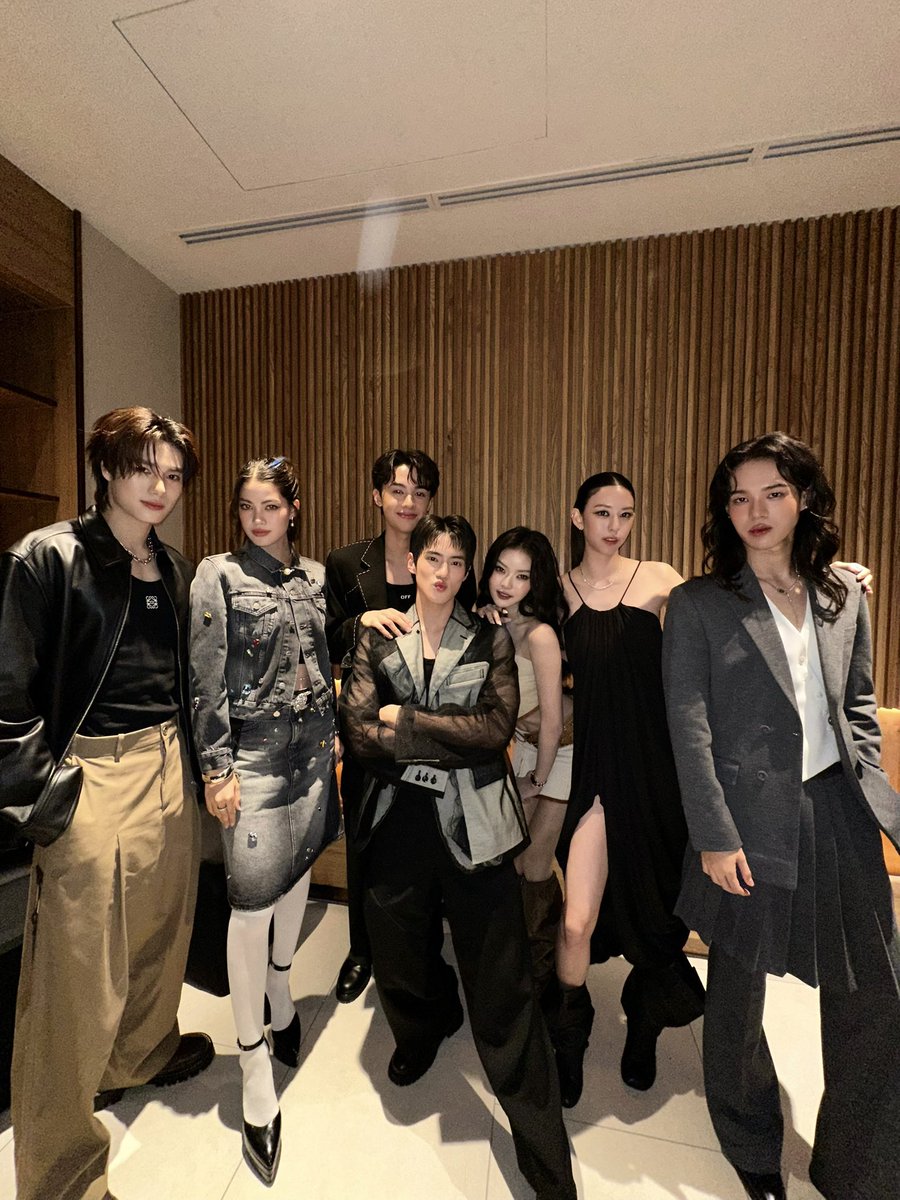 oneD official tweet media