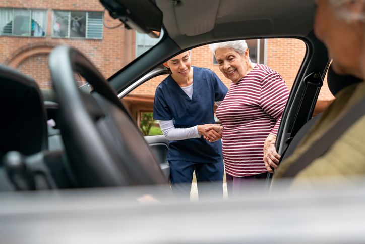 Cancer Nursing Today (@cancer_nurses) on Twitter photo 🚗 Do transportation services impact radiation therapy completion by patients with gynecologic cancer?
💭 A study published in <a href="/JCO_ASCO/">Journal of Clinical Oncology</a> by Allison Walker, MD, of St. Luke’s University Health Network in Bethlehem, PA, provided insights.
➡️ Learn more: buff.ly/uvKni8f 🚗 Do transportation services impact radiation therapy completion by patients with gynecologic cancer?
💭 A study published in <a href="/JCO_ASCO/">Journal of Clinical Oncology</a> by Allison Walker, MD, of St. Luke’s University Health Network in Bethlehem, PA, provided insights.
➡️ Learn more: buff.ly/uvKni8f