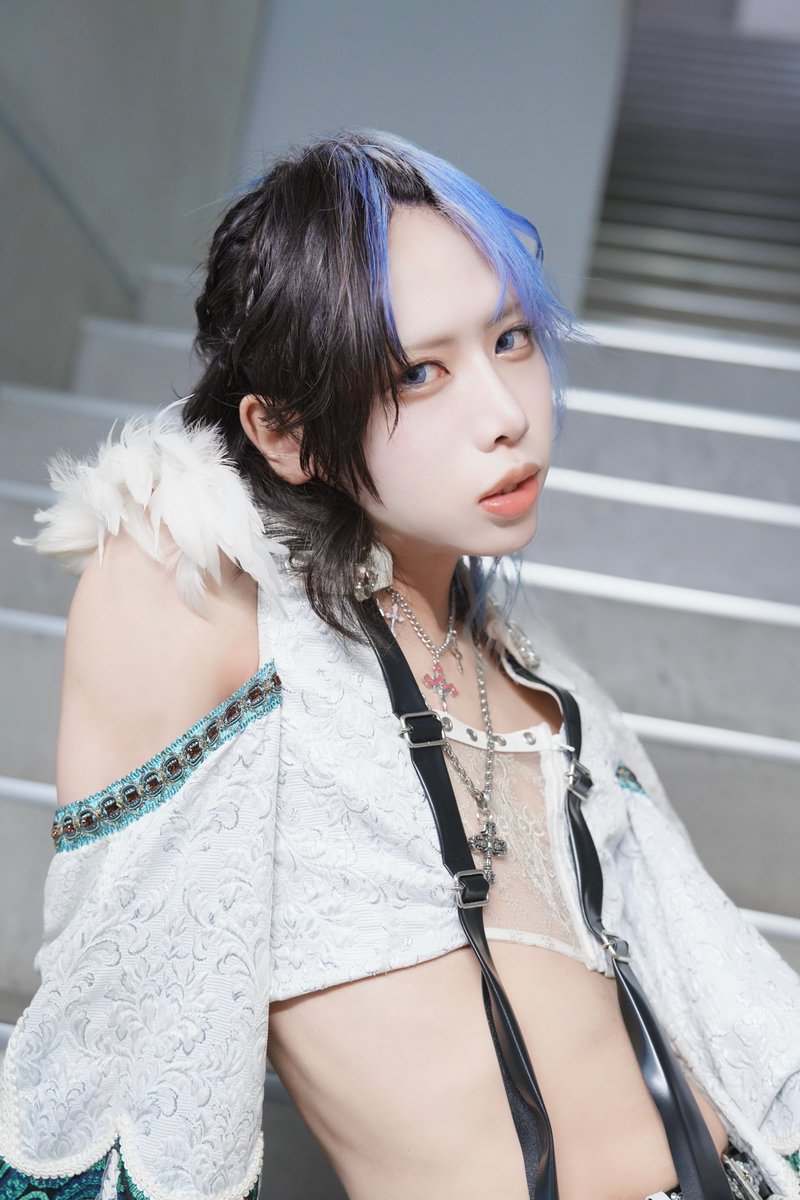 Post by 0.1gの誤算 緑川裕宇 on X: 髪巻いた。