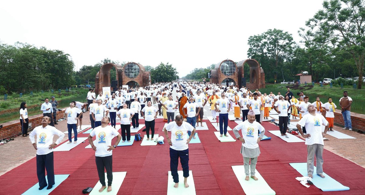 Embassy of India <a href="/IndiaInNepal/">IndiaInNepal</a>, in collaboration with <a href="/Lumbinidtrust/">Lumbini Development Trust</a>, organized a yoga demonstration at the  iconic Prince Siddhartha statue and Maya Devi Temple, in Lumbini Sanskritik area, a UNESCO World Heritage Site. The Hon’ble Governor of Lumbini and the Hon’ble Minister of