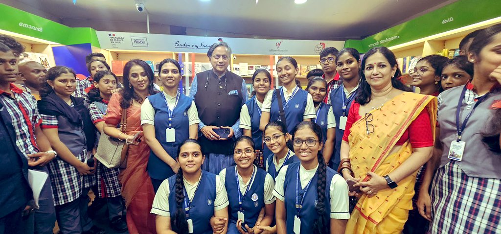 ShashiTharoor's tweet photo. I mentioned how a century ago, the Malayalam translation of Victor Hugo’s “Les Miserables” (“Paavangal”) had helped kindle Communist leader EMS Namboodiripad’s political awakening — and how the same writer was quoted by then-Finance Minister Manmohan Singh in defence of liberalisation (“no power on earth can stop an idea whose time has come”)! Obliged a number of high-schoolers in the audience with pix — so pleased that the young are still reading!