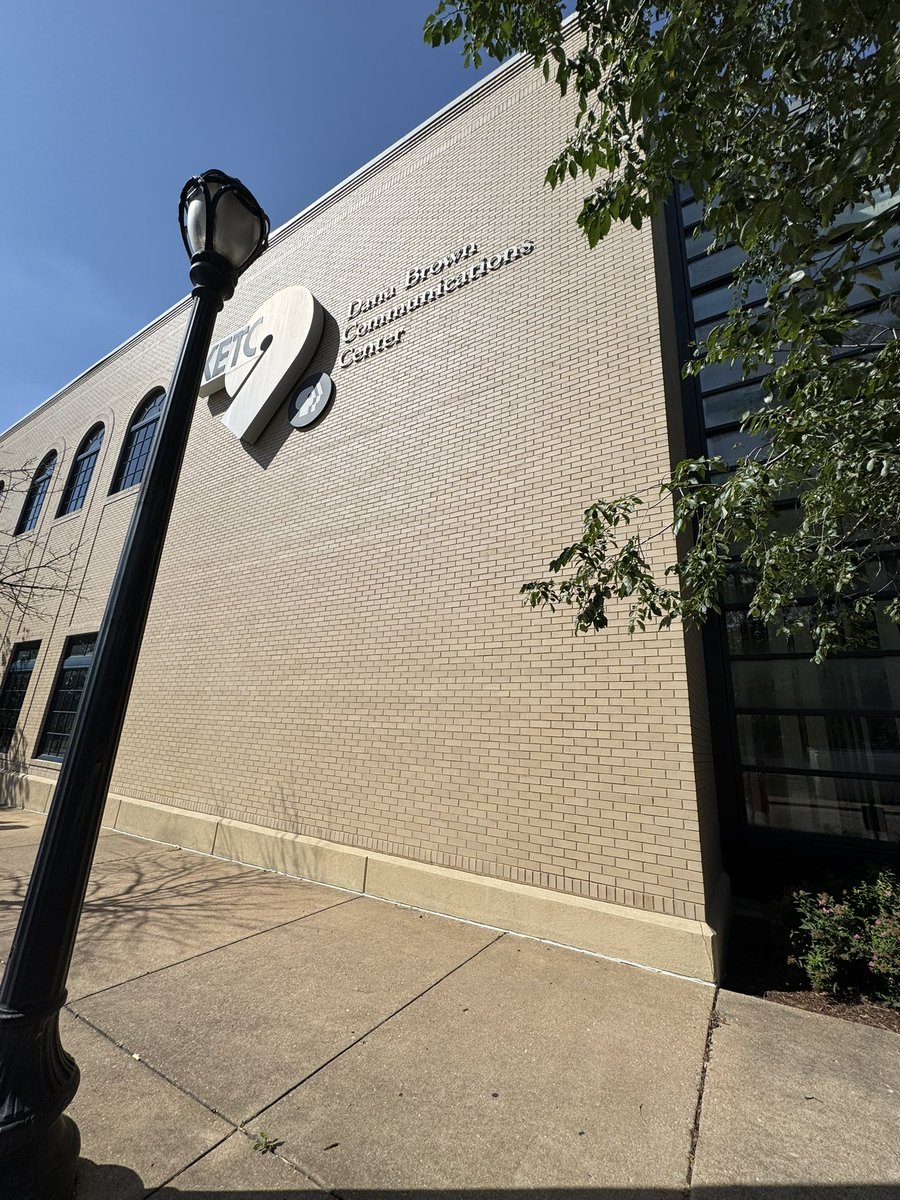 Enjoyed hanging with the @DonnybrookSTL crew  Alvin Reed @stlamerican <a href="/sarahfenske/">Sarah Fenske</a> <a href="/stlmag/">St. Louis Magazine</a>  Bill McCllelan <a href="/stltoday/">St. Louis Post-Dispatch</a> Wendy Wiese -  And big thank you <a href="/charliekmox/">Charlie Brennan</a>