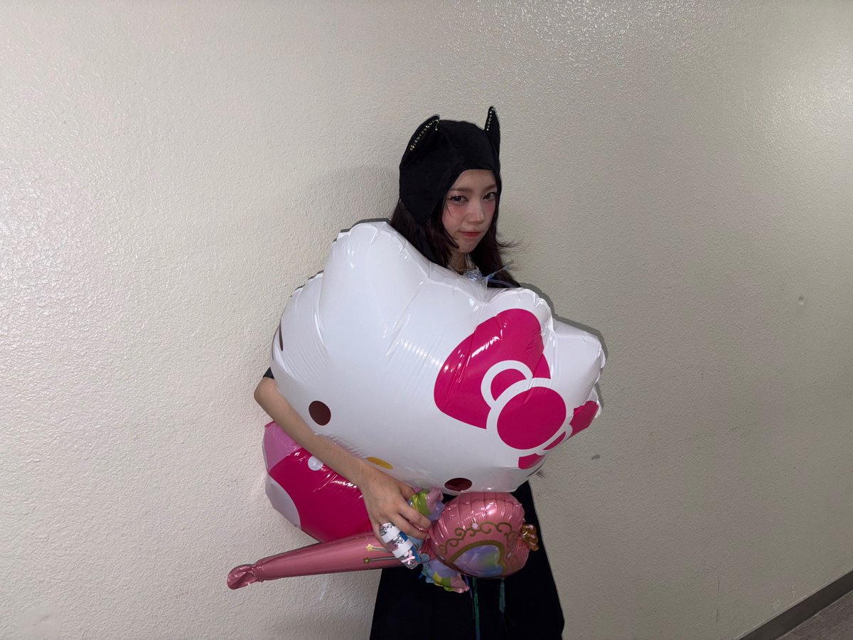 ILLIT WEVERSE tweet media