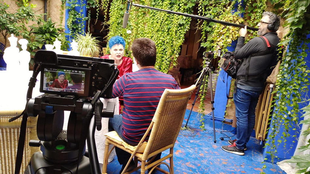 CanalSur Cine (@canalsurcine) on Twitter photo Claudio Guerín, el cineasta olvidado, revive en La última toma, este sábado en Andalucía Televisión canalsur.es/rtva/claudio-g… a través de <a href="/CSurNoticias/">CanalSurNoticias</a>
📺 Sábado 21 de junio, a las 22:35 horas, en Andalucía Televisión (ATV). Claudio Guerín, el cineasta olvidado, revive en La última toma, este sábado en Andalucía Televisión canalsur.es/rtva/claudio-g… a través de <a href="/CSurNoticias/">CanalSurNoticias</a>
📺 Sábado 21 de junio, a las 22:35 horas, en Andalucía Televisión (ATV).