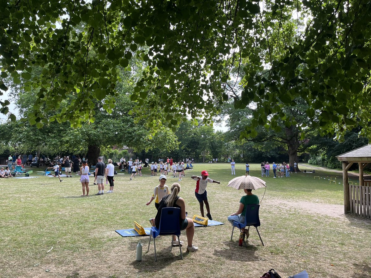 St Peter's Junior School tweet media