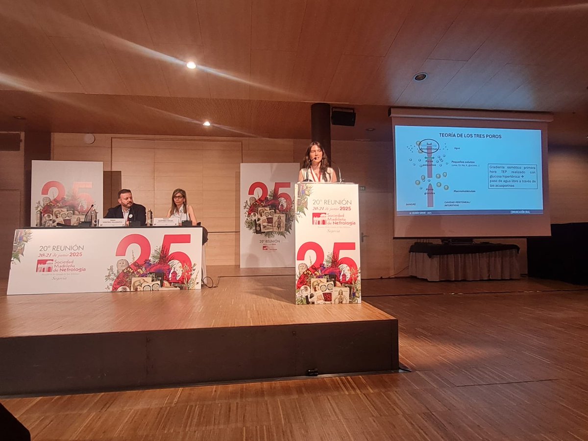 Nuestra querida R4; Sara Aldana, en su excelente presentación hoy en SOMANE sobre la importancia de Cribado de Na y su relación con la fibrosis peritoneal. ¡Enohrabuena!