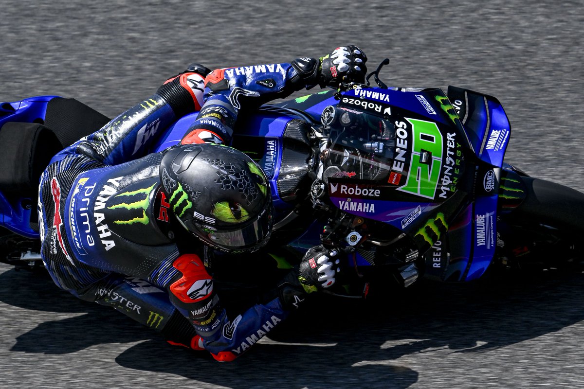 YamahaMotoGP's tweet image. New look 🐲, same fire🔥

#MonsterYamaha | #YamahaMotoGP | #YamahaFactoryRacing | #MotoGP | #ItalianGP