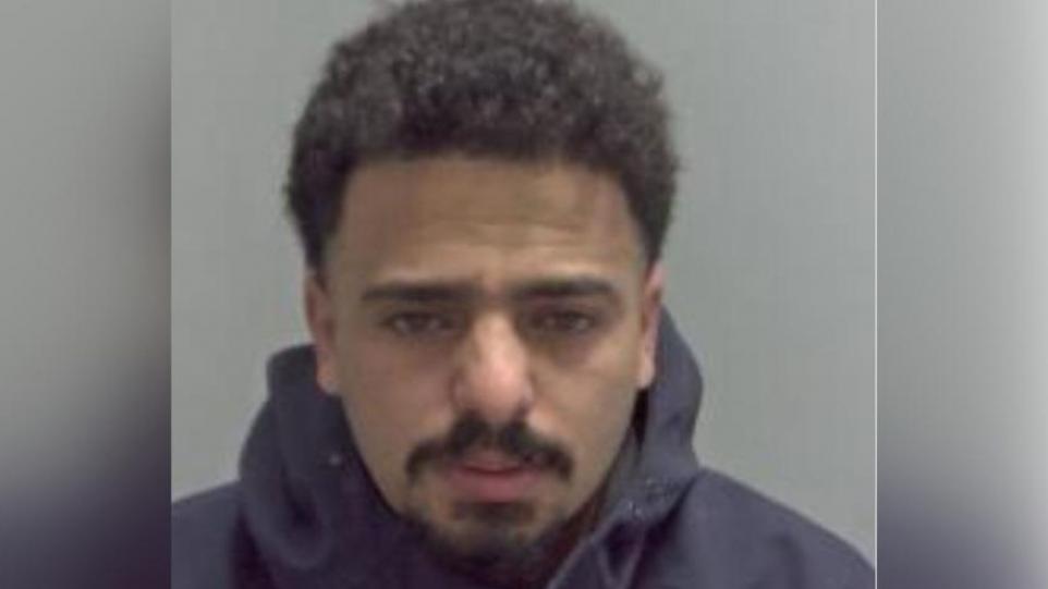 🚨 ILLEGAL MIGRANT who came to the UK to abuse boys, cannot be sent back as HOMOSEXUALITY is punishable by DEATH in YEMEN 

An asylum seeker being housed in a Norwich hotel tried to persuade a 14-year-old boy to send naked images of himself, a court has heard.

Rashid Al-Waeli, a