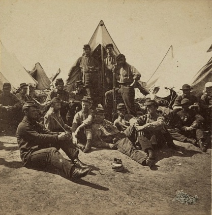 Happy first official day of summer! We compiled quotes from Union and Confederate soldiers about the intense heat and discomfort that accompanied summer campaigning. Read them here: bit.ly/3HLROBZ #SummerSolstice #CivilWar