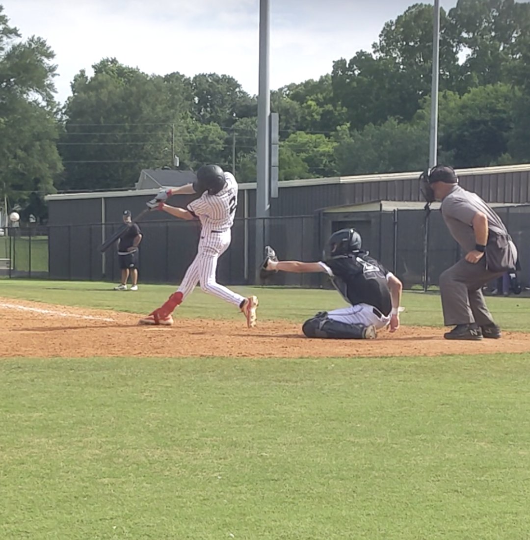 BrettBoden2's tweet image. My @WowFactorNation CCB 15u playing @PG_Georgia this weekend. Here is a rip up the middle last night.