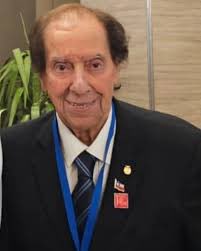 Hoy las Pymes de chile estamos de luto.  🖤  Esta madrugada ha fallecido Don Rafael Cumsille dirigente gremial que incansablemente lucho por los emprendedores de Chile. Fue un ejemplo gigante para muchos a los que nos ha tocado seguir sus pasos. QEPD “Don Rafa”; a su querido