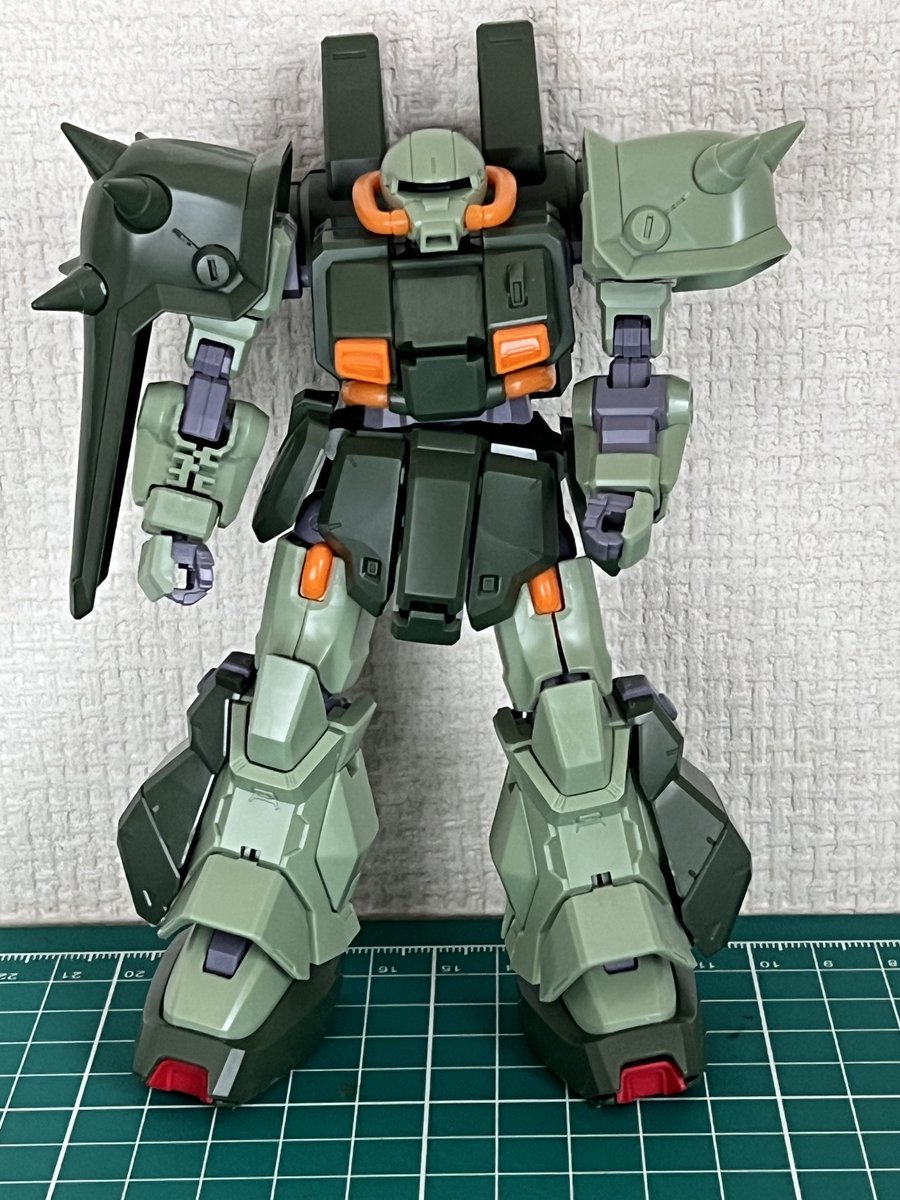 F123_SSCU's tweet image. 森川ジョージ先生のガンプラを参考にやっとここまでε-(´∀`;)
完成まであと少しദ്ദി˶ー̀֊ー́ )✧
#ガンプラ好きと繋がりたい #ハイザックカスタム #チキン屋楼 #再生工場 #クレイドホビーワークス