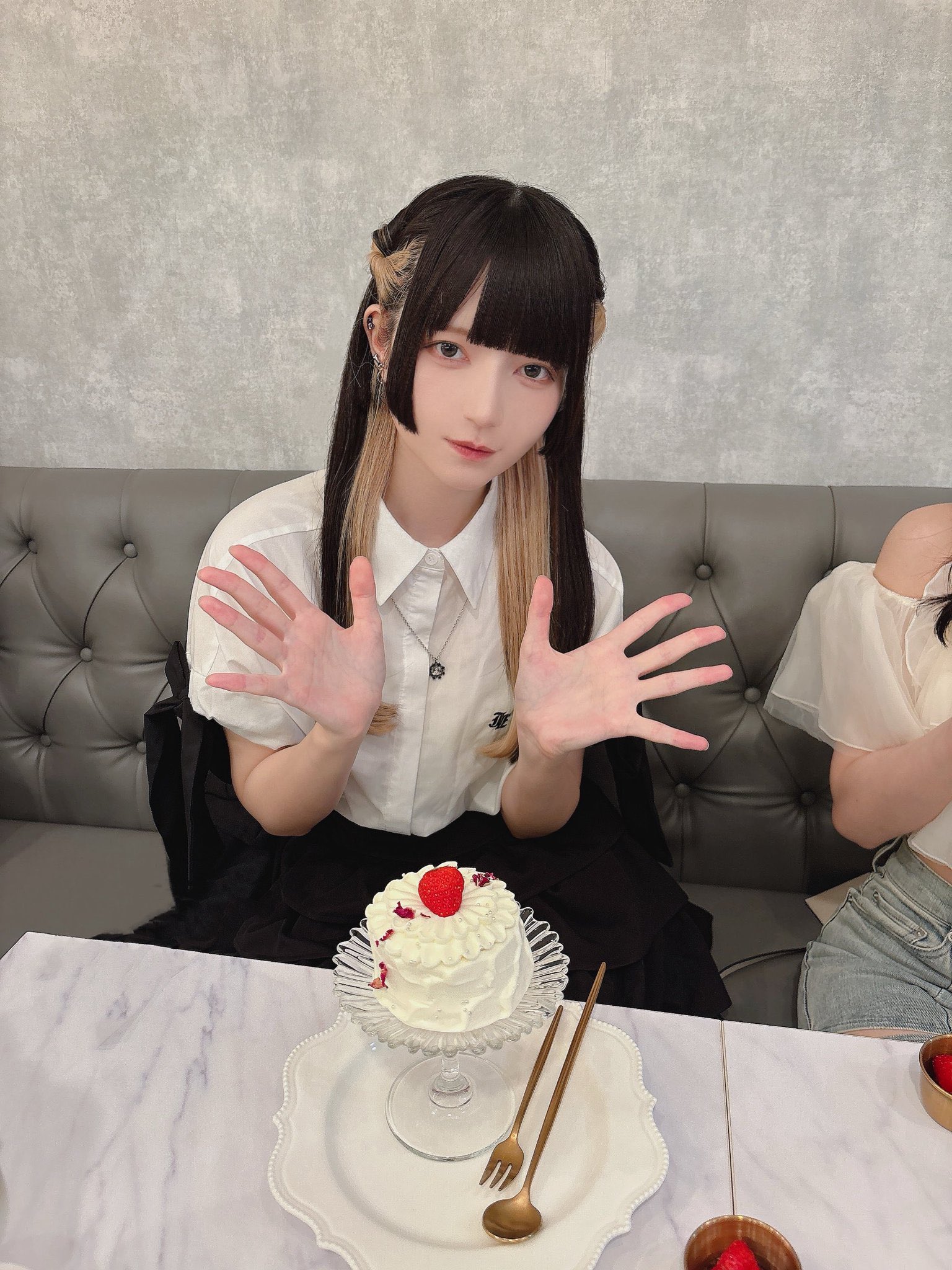 可愛いいちごニット帽 ペット服・アクセサリー RATA 通販