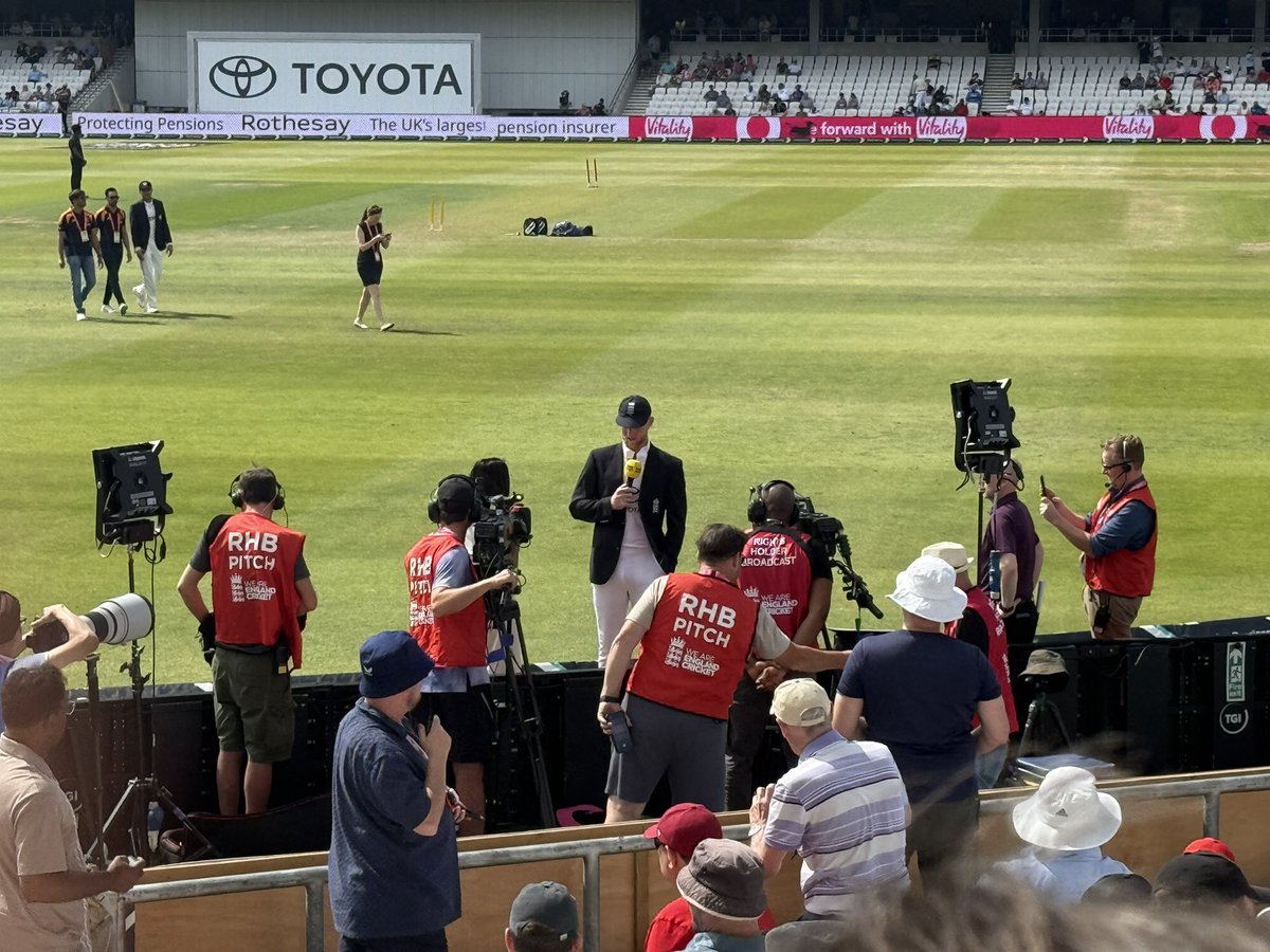 pinehurst5's tweet image. It’s finally happened my first ever live cricket match and what a day @YorkshireCCC and @ECB_cricket
