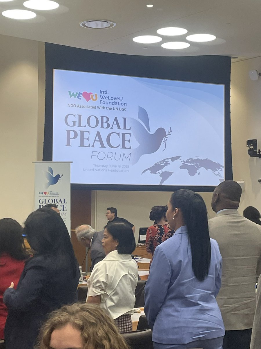 Mezaun1's tweet photo. My 1st time at the Global Peace forum at the United Nations. https://t.co/hWnzKqjGck