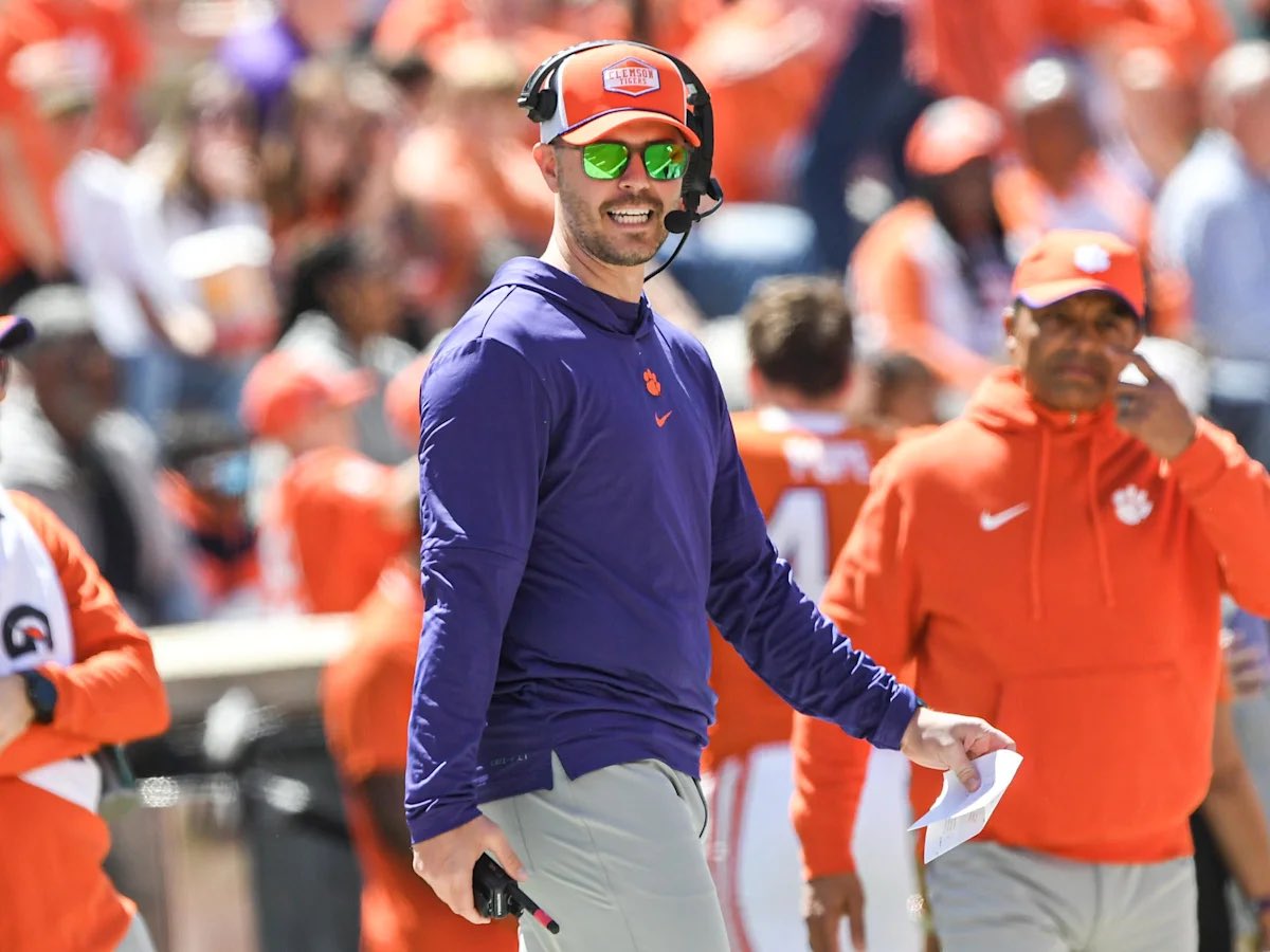 “If you script 30 plays — of those 30 plays, 25 of them you better feel pretty good about no matter what the defense is doing”

- Garrett Riley