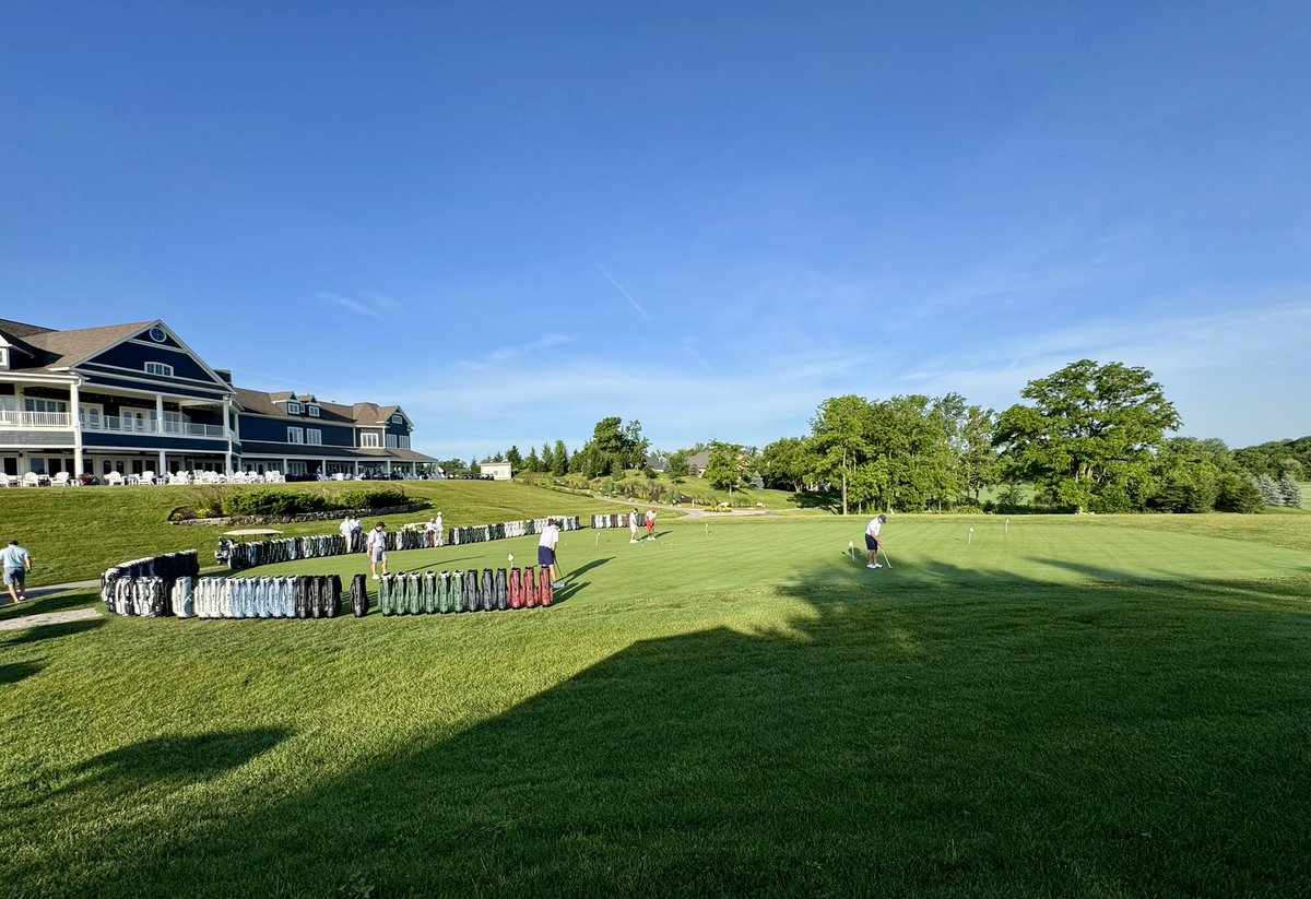 BentgrassWizard's tweet image. Day 2 of the 2025 @Chatham_Hills Men’s Invitation is under way and we are firing on all cylinders 🧨 Enjoy⛳️